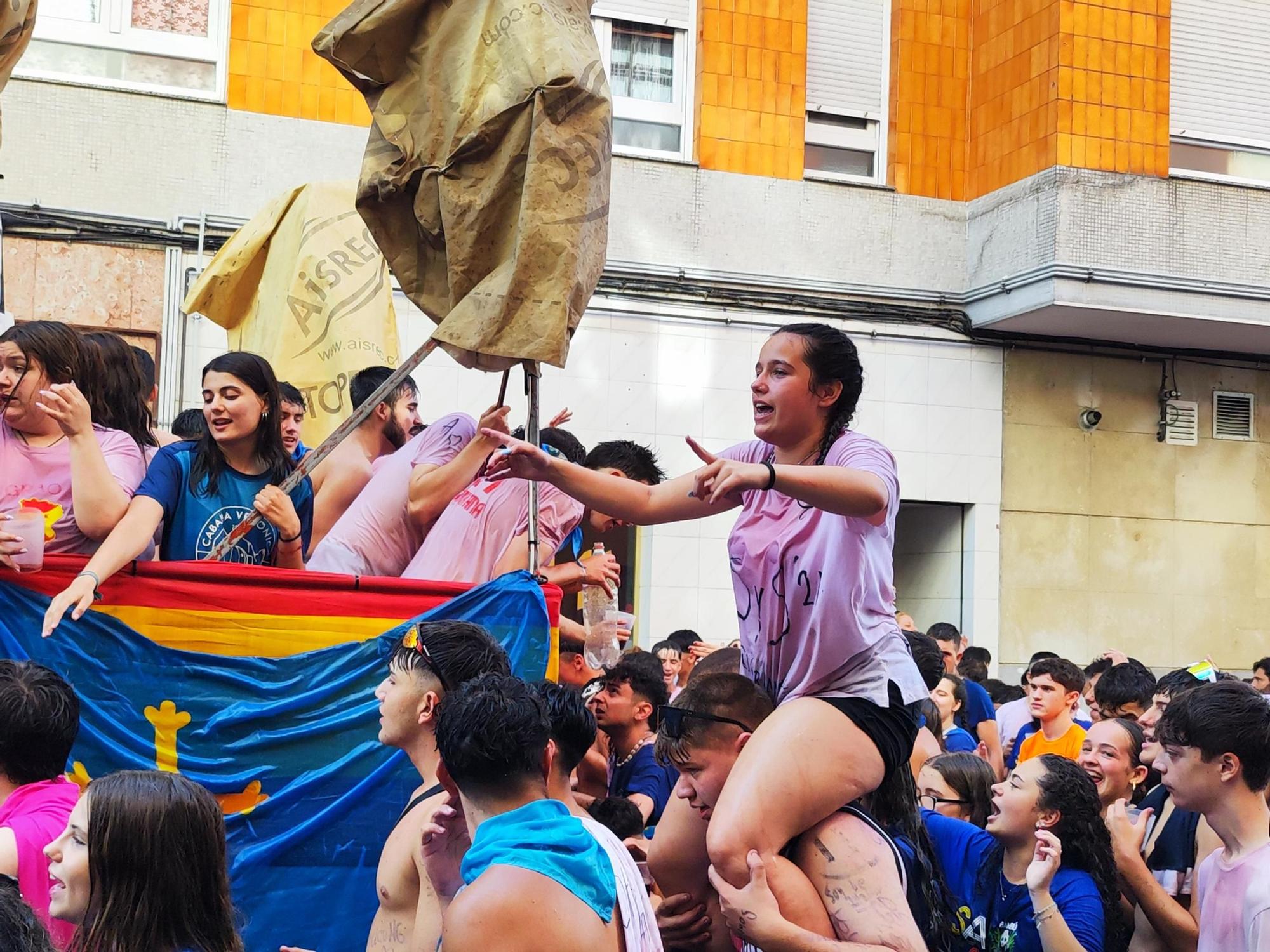 Grado se remoja por Santiago y Santa Ana
