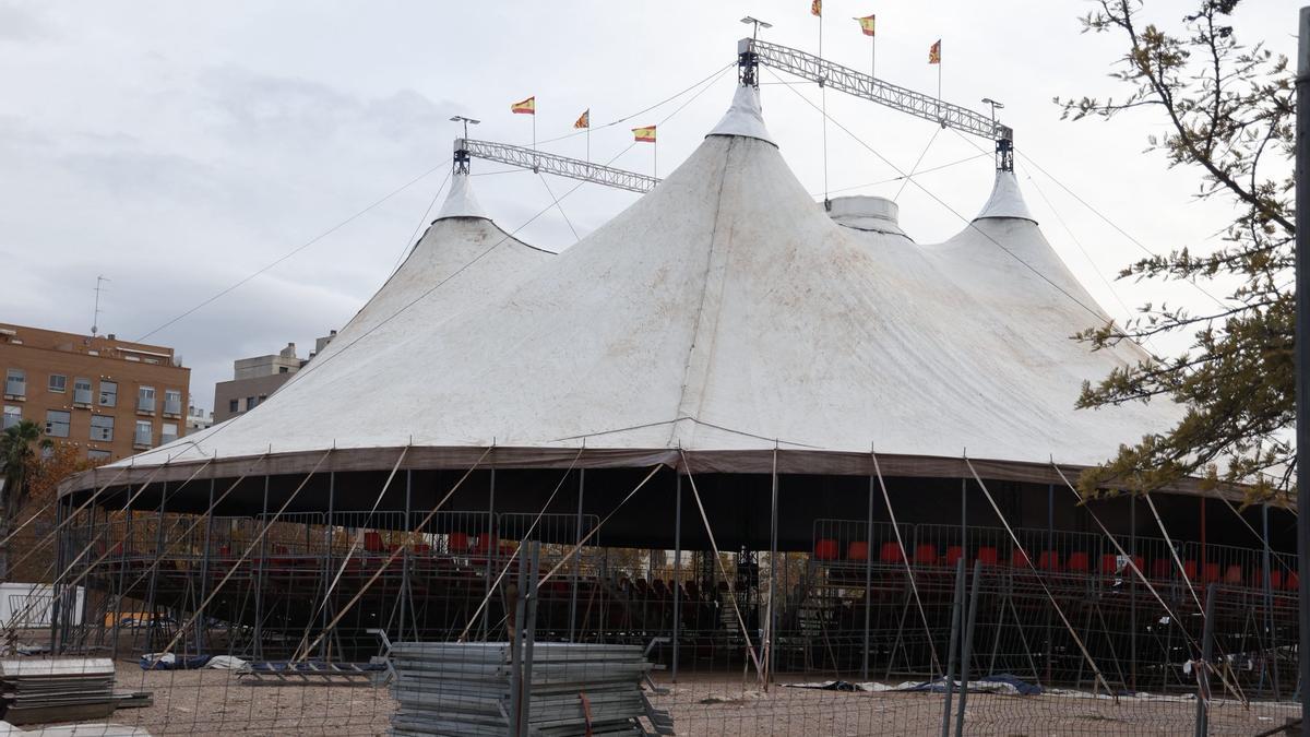 Instalaciones del Circ de Nadal, en la avenida del Levante UD