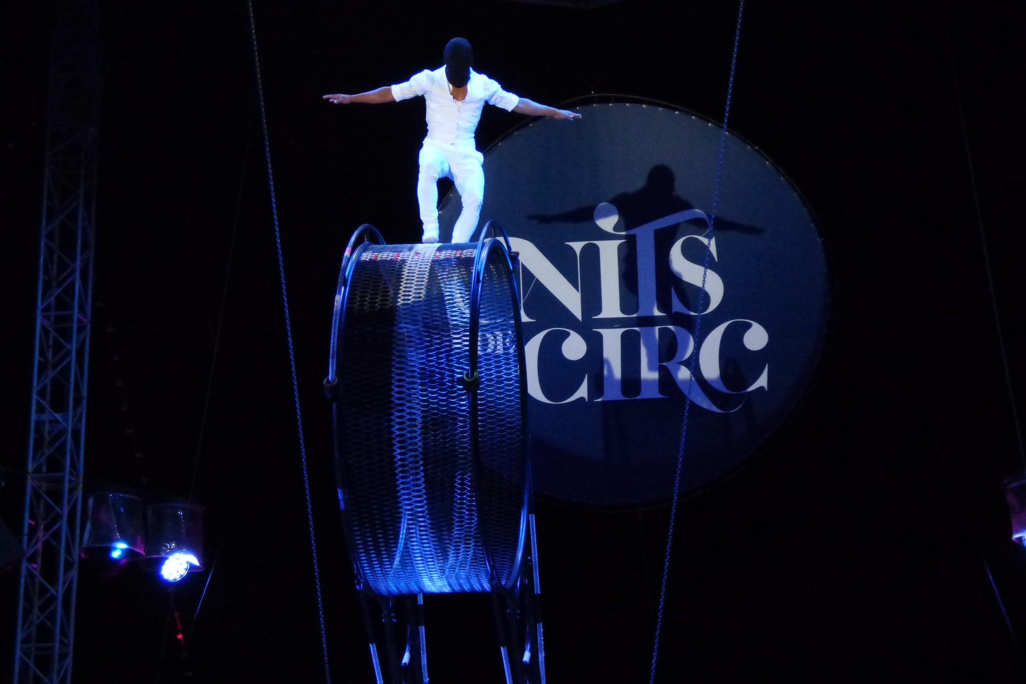 Els artistes volen sota les estrelles de Nits de Circ