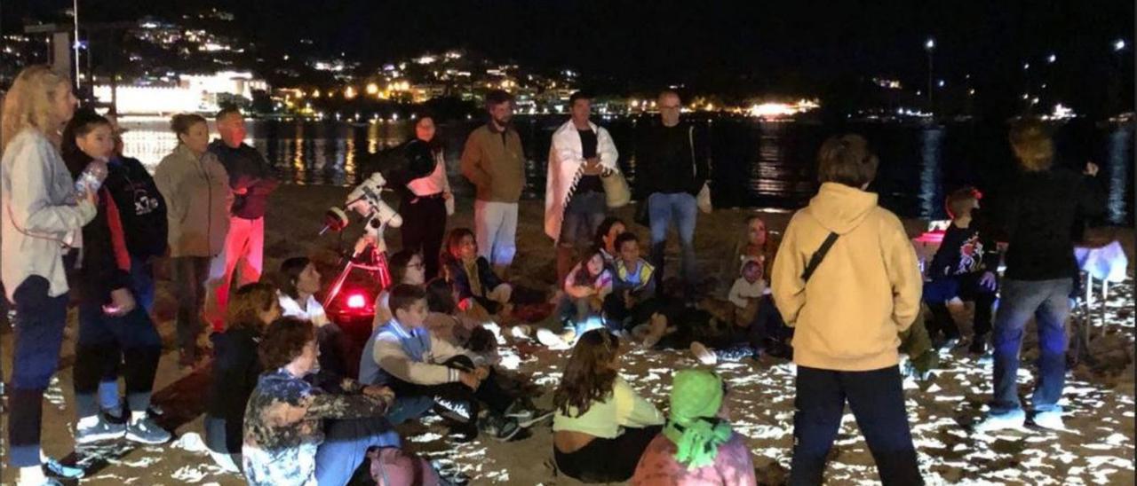 Noche de luna y posidonia en Talamanca | AE