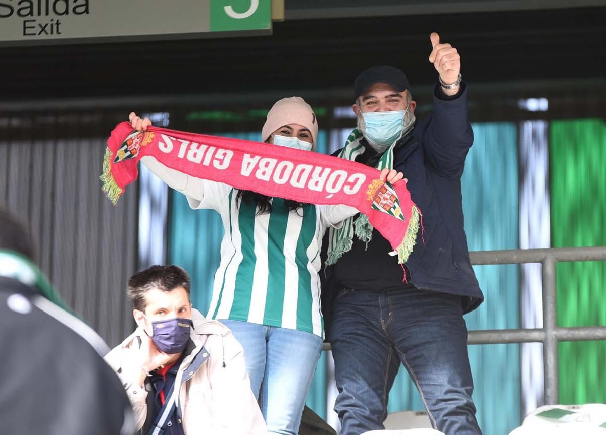 Los aficionados en el partido de Copa del Rey