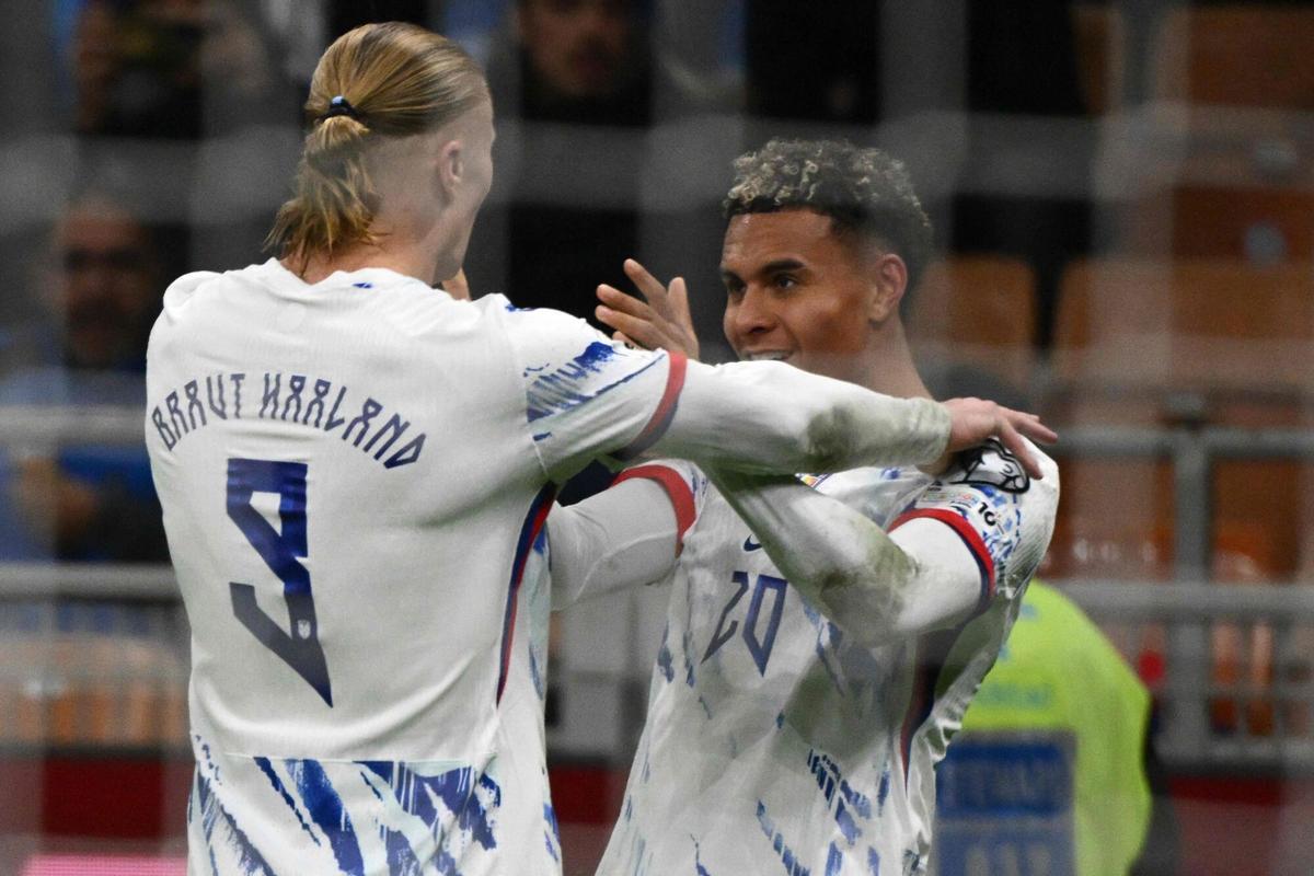 Antonio Nusa y Erling Braut Haaland, los goleadores de Noruega en San Siro.