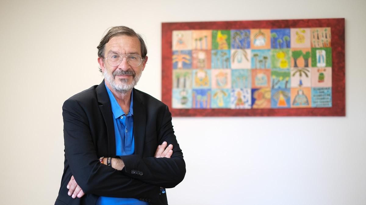 Antonio-Luis Martínez-Pujalte, en su despacho en el Ayuntamiento de Elche.