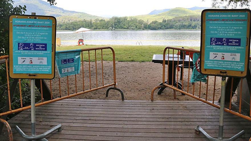 Reobre al públic la zona de bany de l&#039;Estany de Banyoles