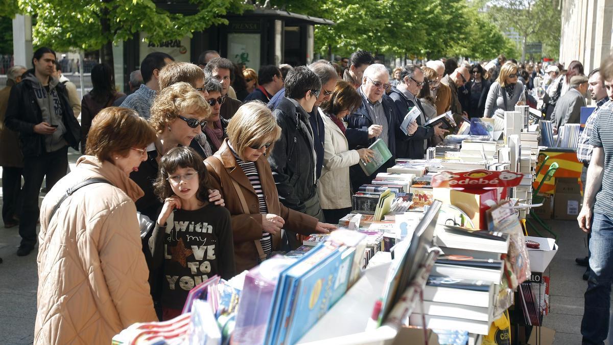 El Día del libro volverá al paseo Independencia en Zaragoza.