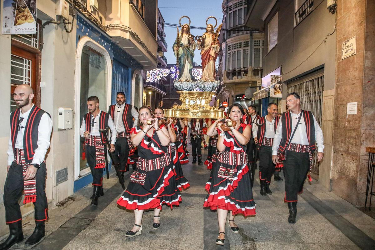 Ofrenda de flores de las fiestas de La Reconquista y de Moros y Cristianos 2025 en Orihuela