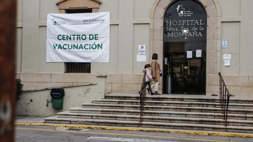El uso del Hospital Provincial de Cáceres debe estar definido antes de fin de año