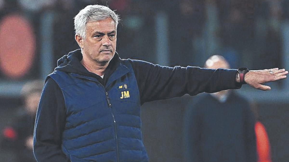 José Mourinho podría cambiar la Roma por la Seleçao
