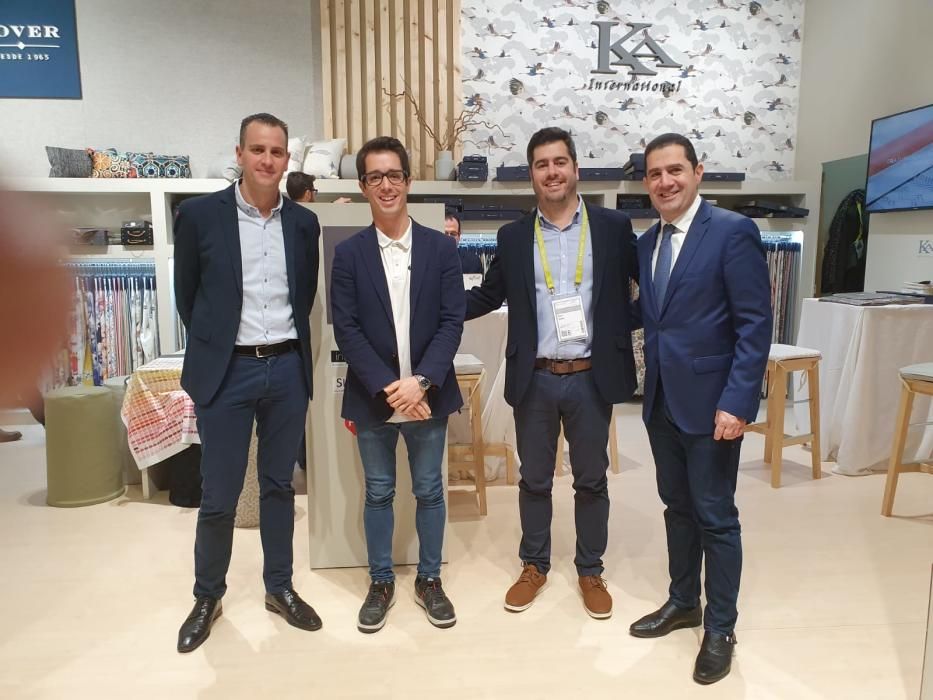 El alcalde de Alcoy visita Heimtextil