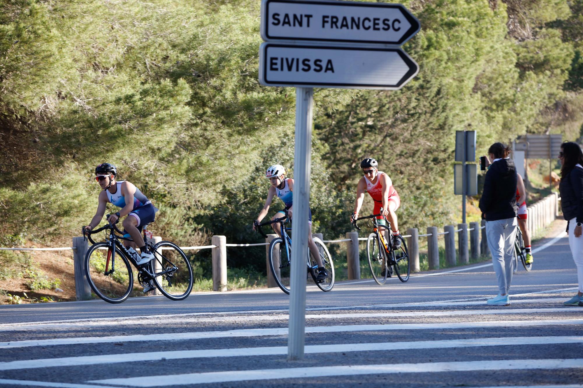 Triatlón Eivimotor ses Salines de Ibiza (2022)