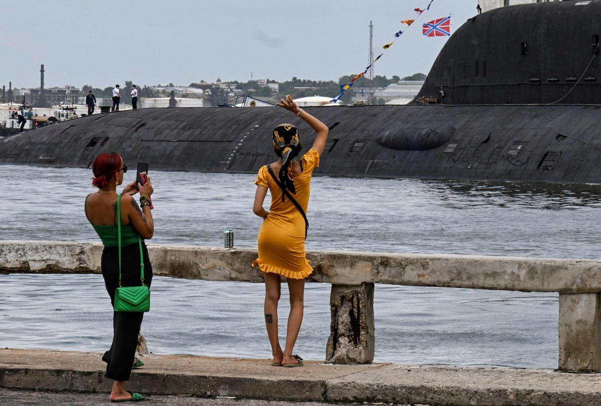 Llegan a La Habana una fragata y un submarino nuclear rusos