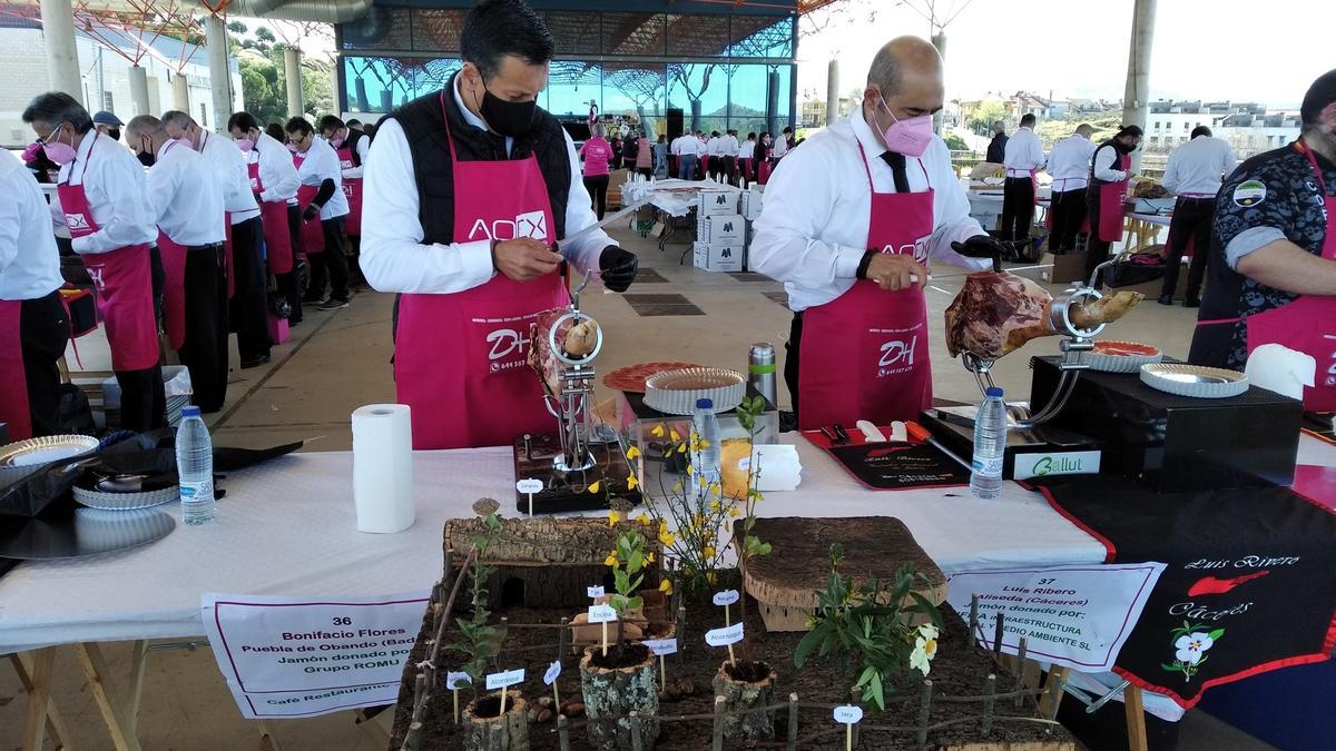 Cortadores de jamón, a favor de la AOEx.