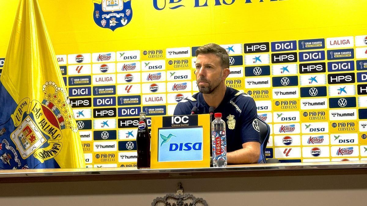 Rueda de prensa de Luis García en la previa del partido UD Las Palmas-Real Zaragoza