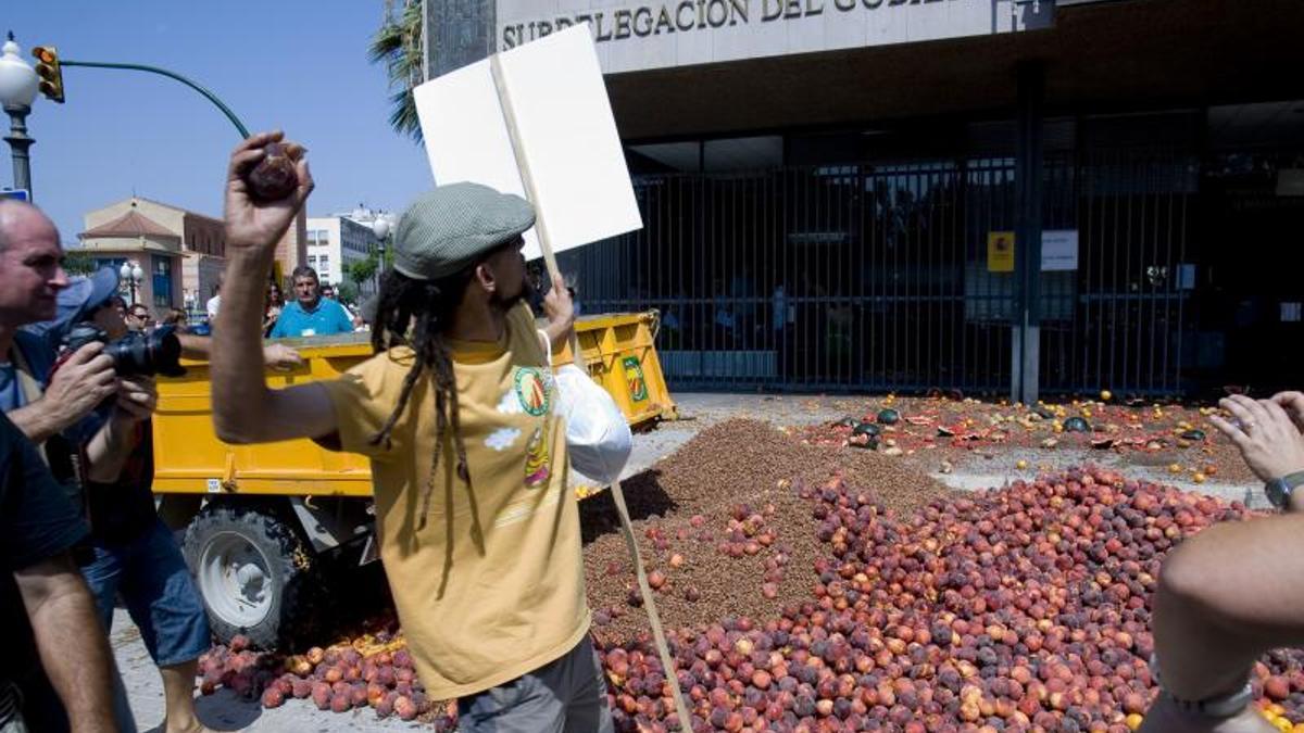 Tras las protestas de principios de año, aumenta el tope máximo de las ayudas de minimis para las empresas de los sectores agrario y pesquero.