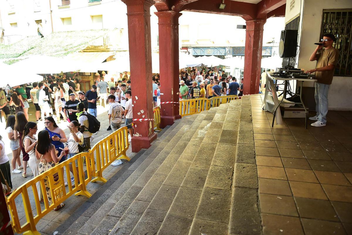 Fotogalería | Imágenes de las cañas y el ferial, este viernes en Plasencia Fotogalería | Imágenes de las cañas y el ferial, este viernes en Plasencia