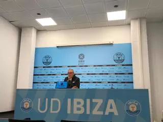 Miguel Álvarez, entrenador de la UD Ibiza: "Hemos ganado algún partido en  Ibiza en el que hemos jugado peor que algunos que hemos perdido como visitantes"