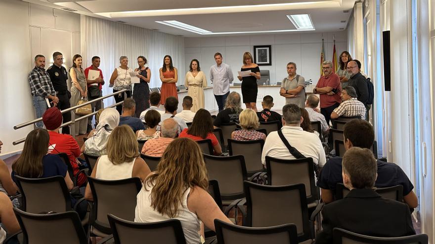 Recepción a los nuevos trabajadores, este martes en el Ayuntamiento de Xàtiva.