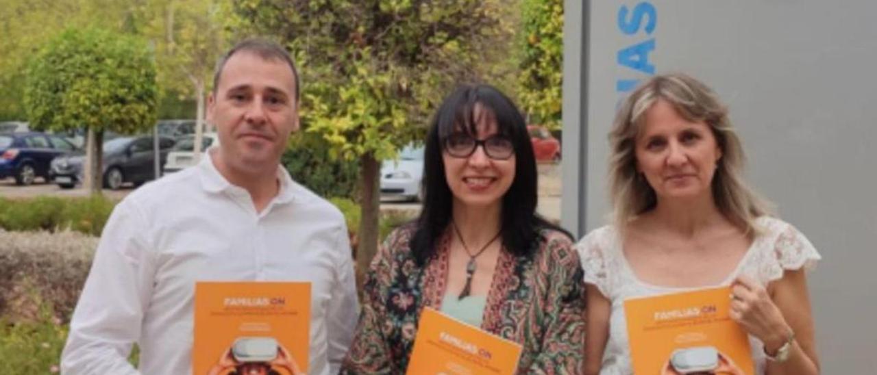 Los investigadores impulsores del proyecto sobre competencias digitales.