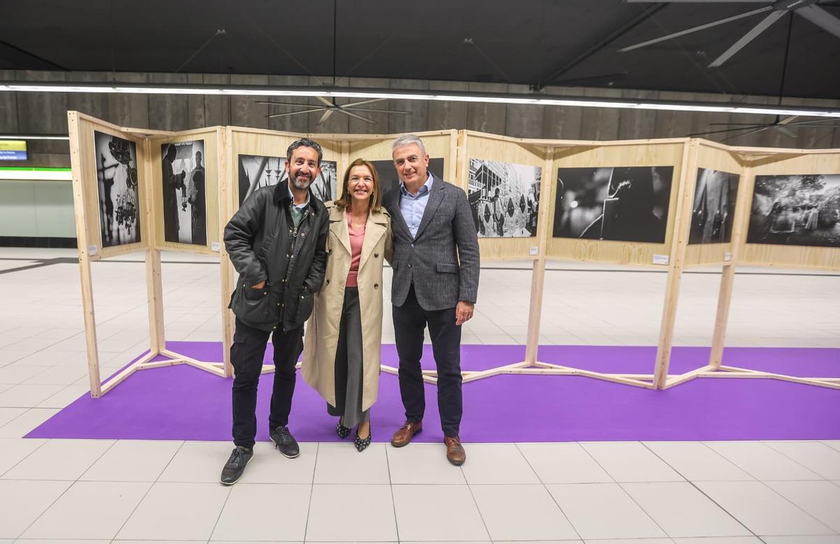 Metro de Málaga acerca la Semana Santa con una exposición de Lorenzo Carnero en Guadalmedina Metro de Málaga acerca la Semana Santa con una exposición de Lorenzo Carnero en Guadalmedina