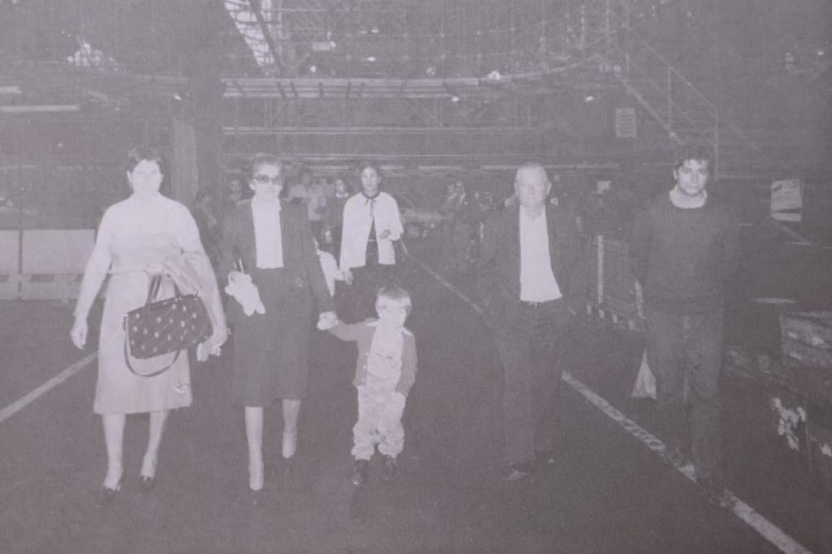 Imagen de aquella primera visita a Citroën en 1983.