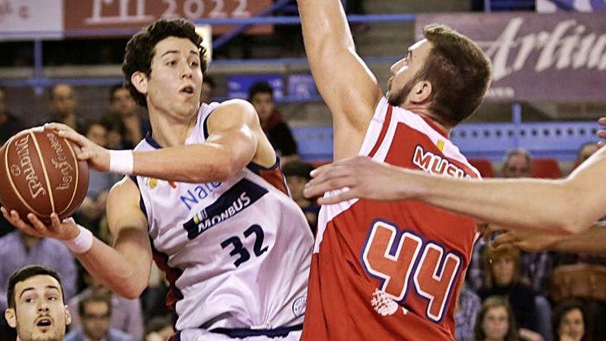 Caloiaro, durante un partido en la ACB.