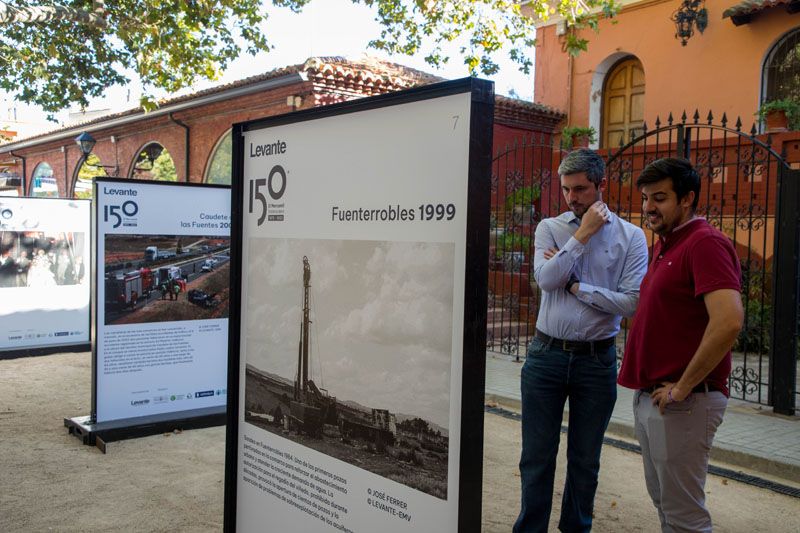 Inauguración de la exposición del 150 aniversario de Levante-EMV en Requena