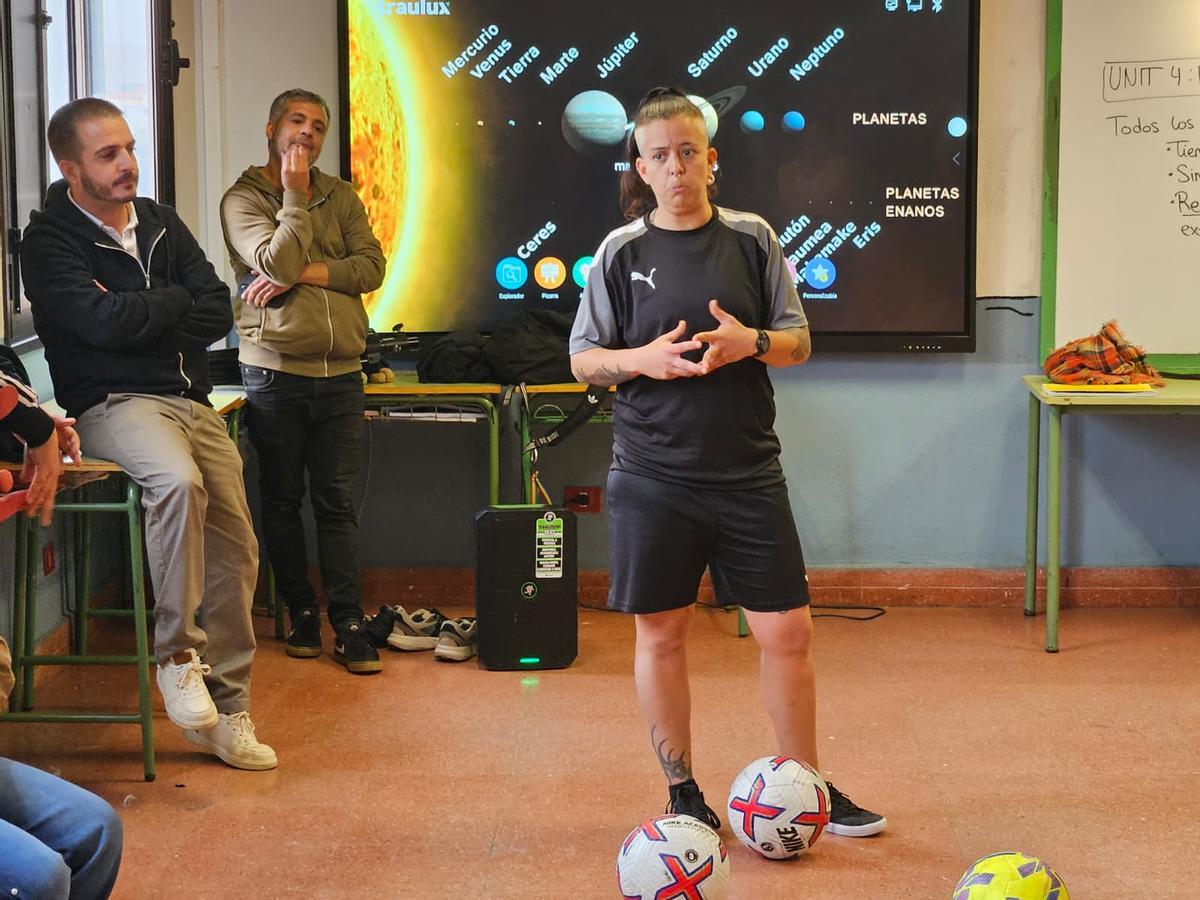 La freestyler profesional, Paloma Pujol.