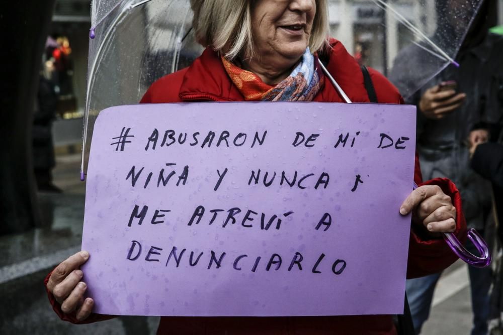 Actos de protesta en Oviedo contra la violencia machista