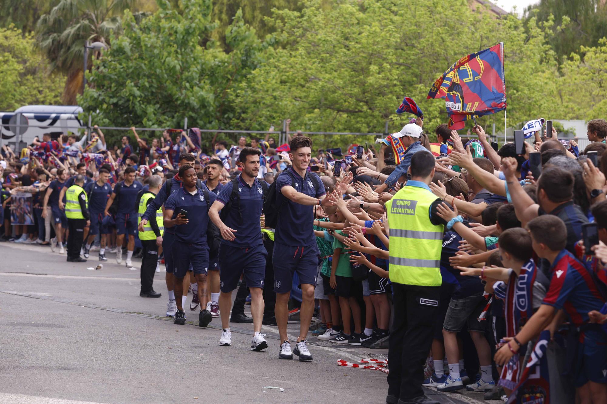 Así fue la emocionante recepción al Levante UD