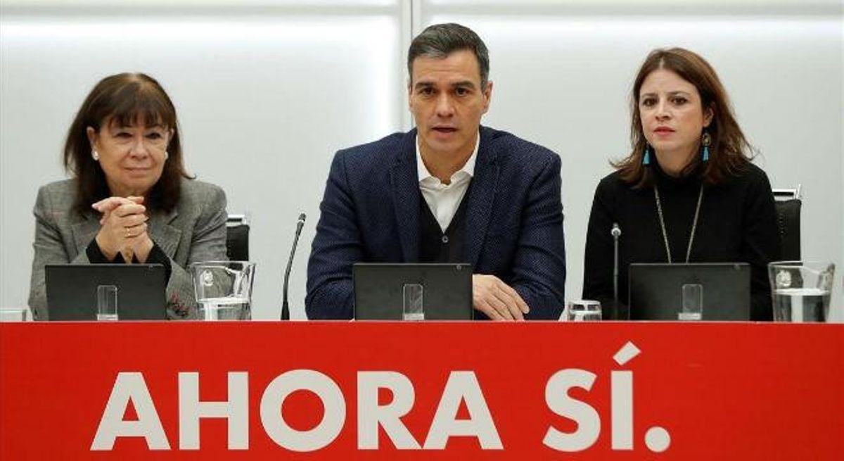 Sánchez pide por carta a la militancia que apoye el acuerdo con UP