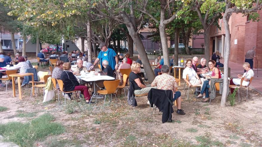 El Casal de la Gent Gran de la Font celebra la tradicional botifarrada