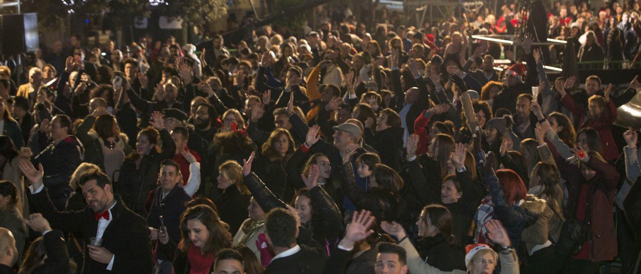 Imagen de archivo de una fiesta en Las Tendillas para despedir el año.