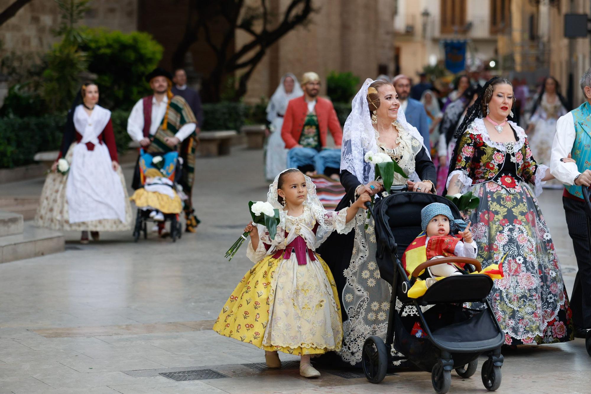 Búscate en el primer día de la Ofrenda en la calle San Vicente entre las 17:00 y las 18:00