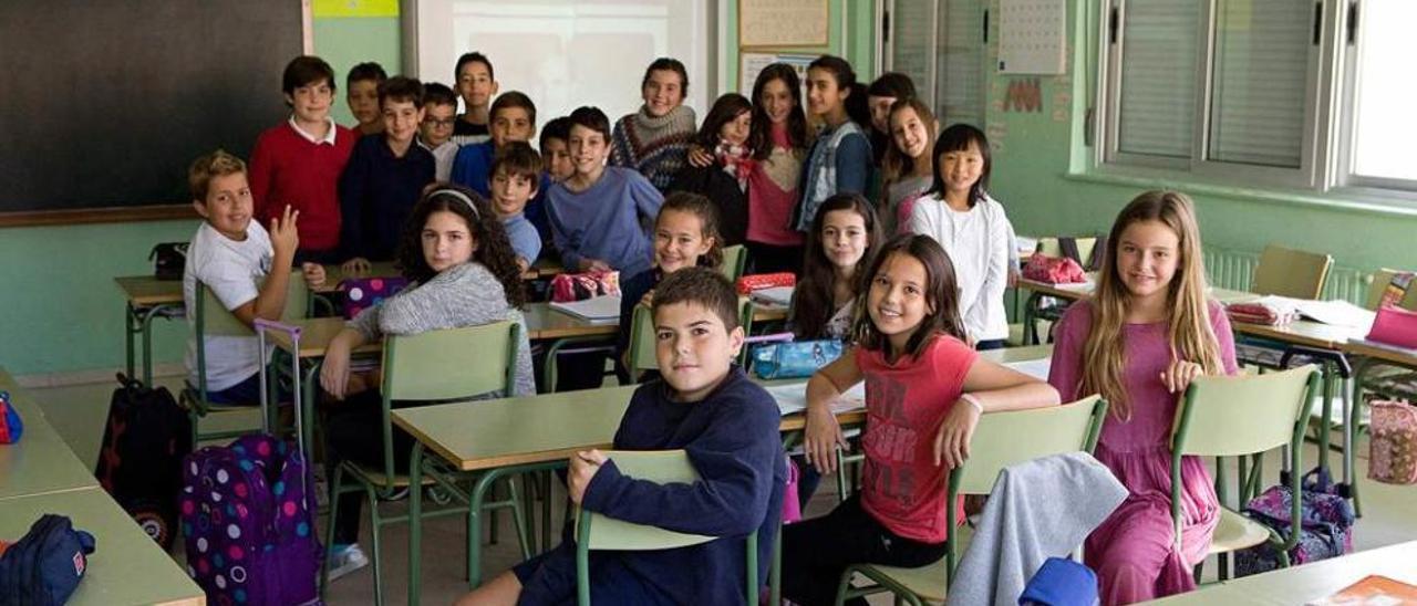 Los alumnos del colegio Clarín de Gijón.