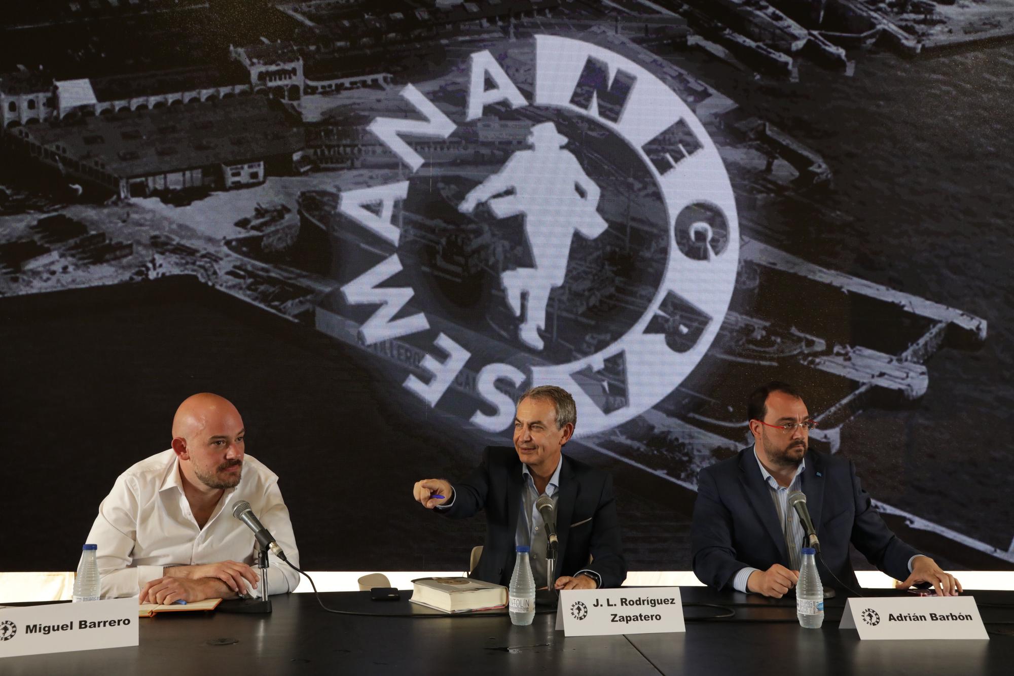 EN IMÁGENES: Adrián Barbón y José Luis Rodríguez Zapatero, en la presentación de un libro en la Semana Negra