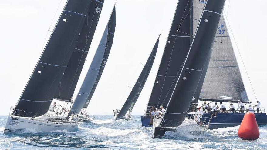 El Maverta, vencedor absoluto del Trofeo SM La Reina de Vela