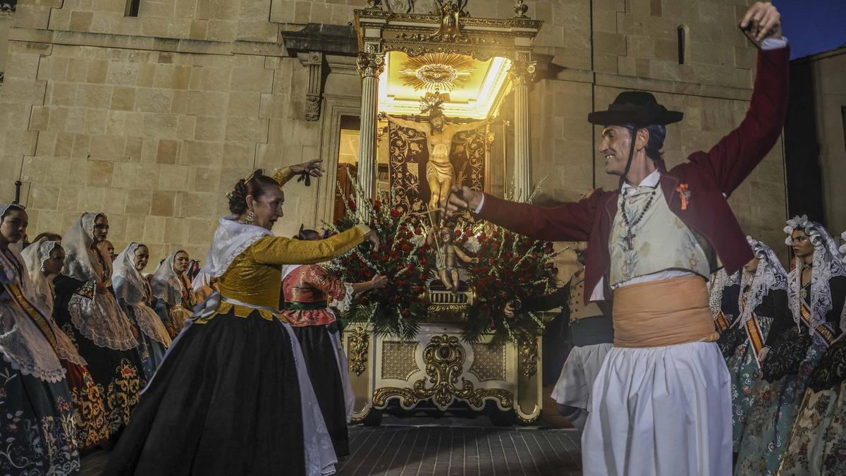 Solemne procesión del Cristo de la Paz en Sant Joan D’Alacant.