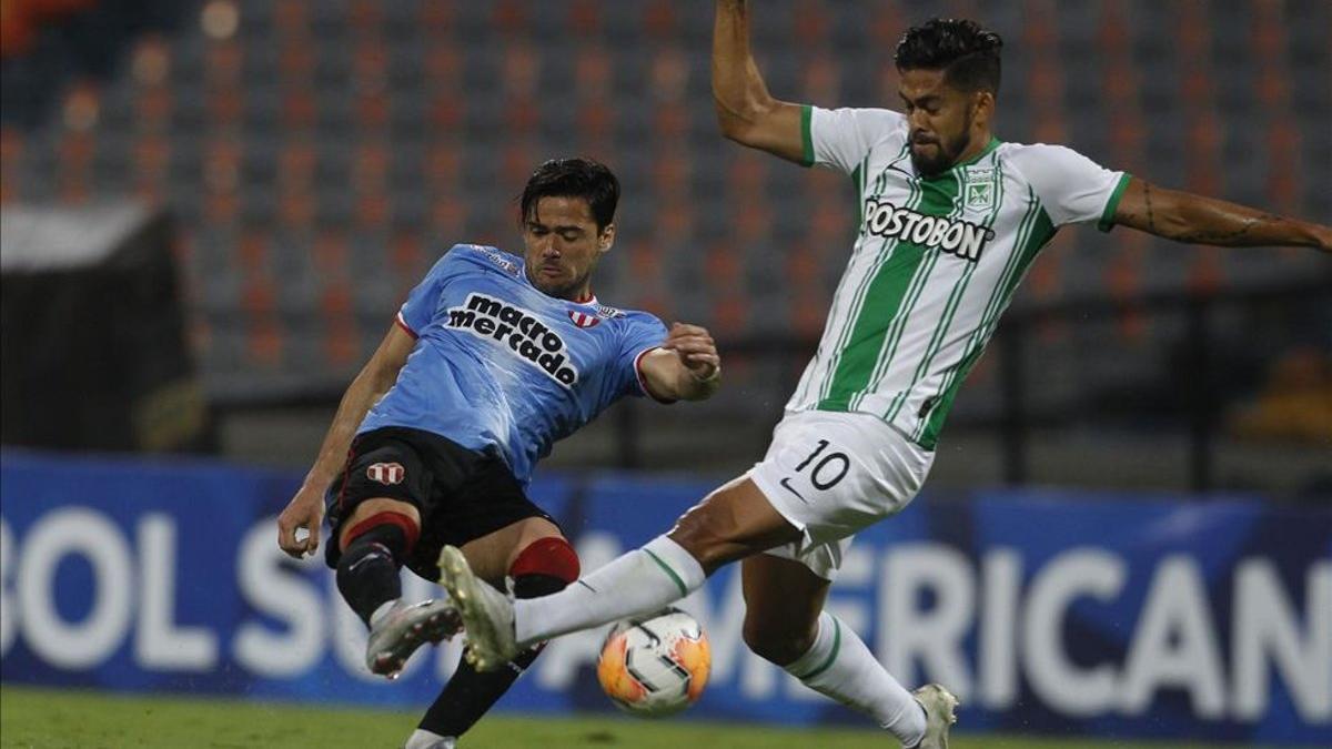 Atlético Nacional y River Plate de Uruguay se repartieron los puntos