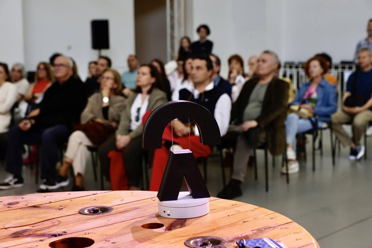 La Asociación de Amigos de LABoral Centro de Arte echa a andar en Gijón, en imágenes