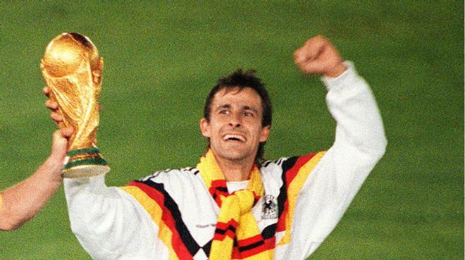 Pierre Littbarski (Alemania): Perdió las finales de 1982 y 1986 y ganó la de 1990