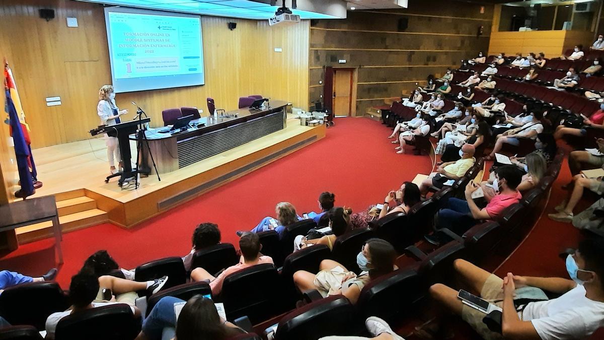 Jornada de bienvenida a las personas contratadas para el plan de vacaciones