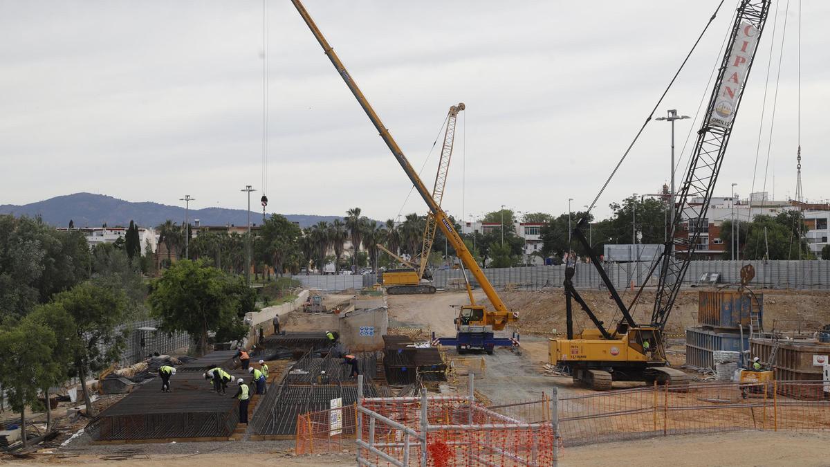 Obras del primer tanque de tormentas de Córdoba.