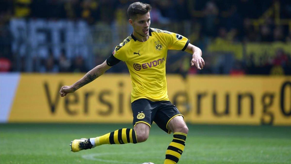 Weigl, en unos de sus últimos partidos con el Dortmund