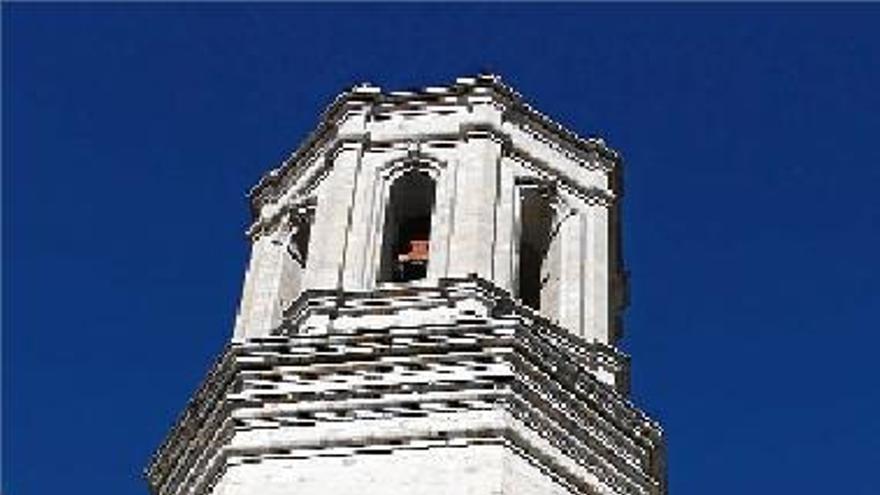 Les campanes de la Catedral han deixat de sonar a la nit a petició d&#039;un hotel proper.