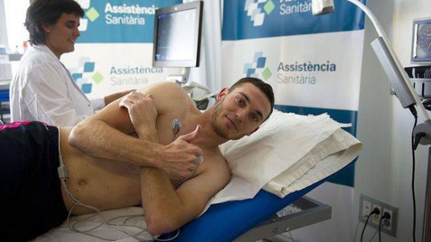 Vermaelen llega lesionado y sin plazo para jugar