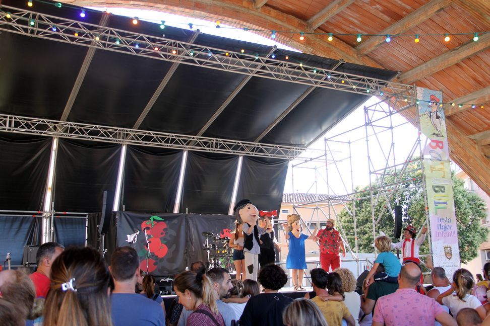 El Batibull dona el tret de sortida a la Festa Major de Sant Fruitós