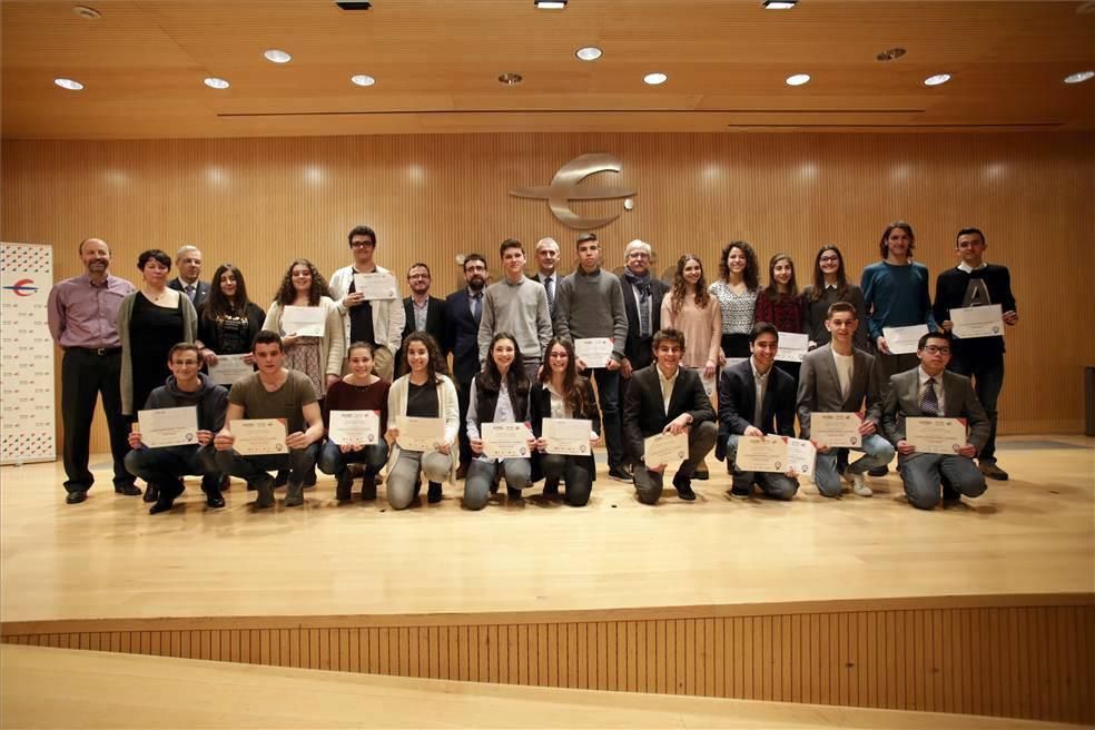 Premios de las competiciones de Biología, Matemáticas y Geológicas