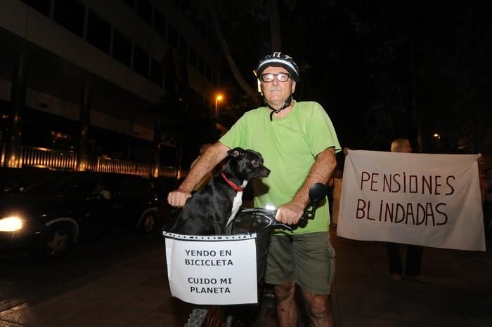 Los pensionistas toman la calle