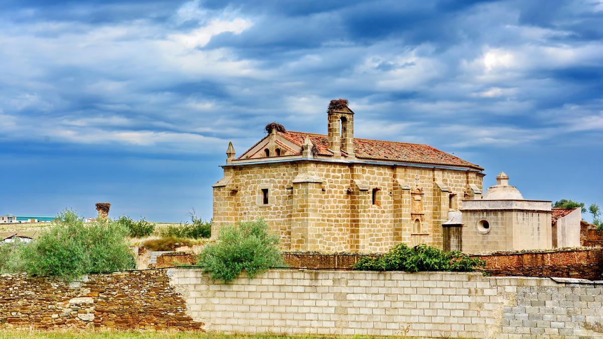 Convento de San Francisco, del siglo XVI, en Arroyo de la Luz