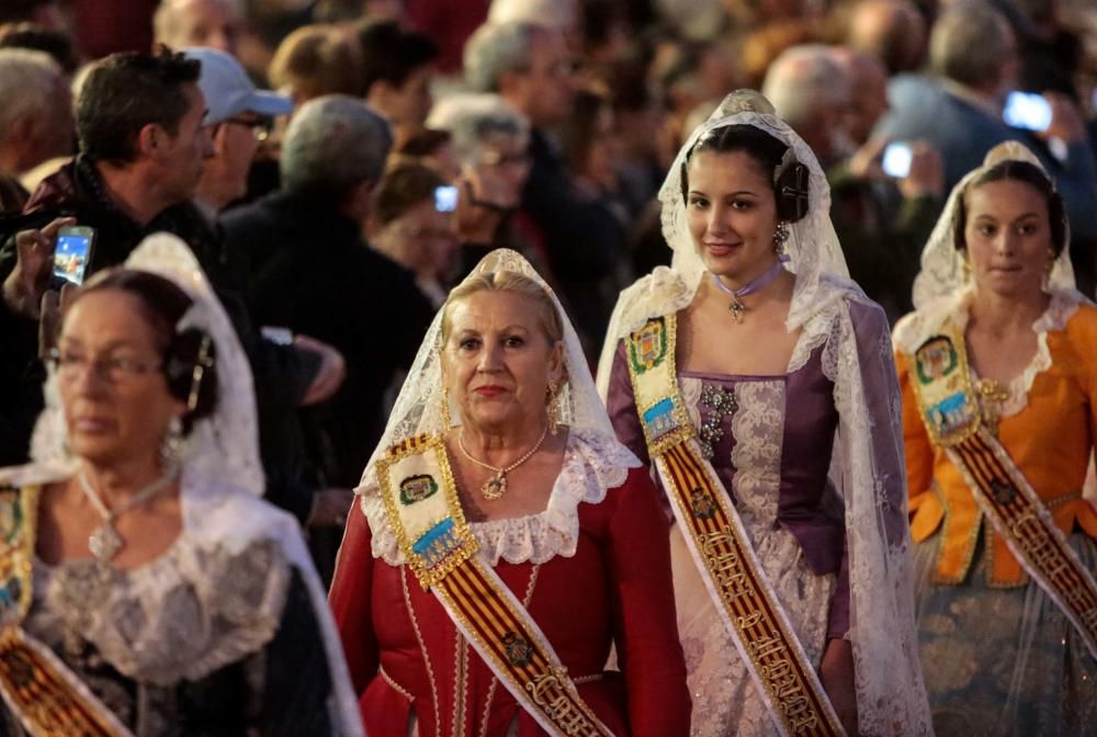 Ofrenda de flores en Benidorm